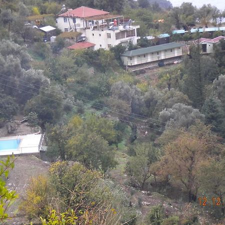 George House Bed and Breakfast Faralya Esterno foto