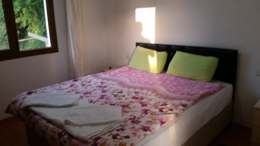 George House Bed and Breakfast Faralya Esterno foto